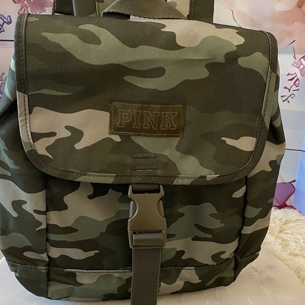 PINK Victoria's Secret Green Camo Backpack - Picture 2 of 8